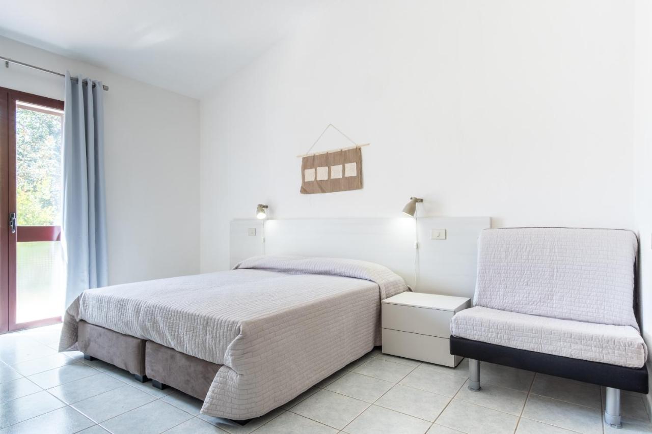 Residence Cort'E Accas Bari Sardo Exterior photo