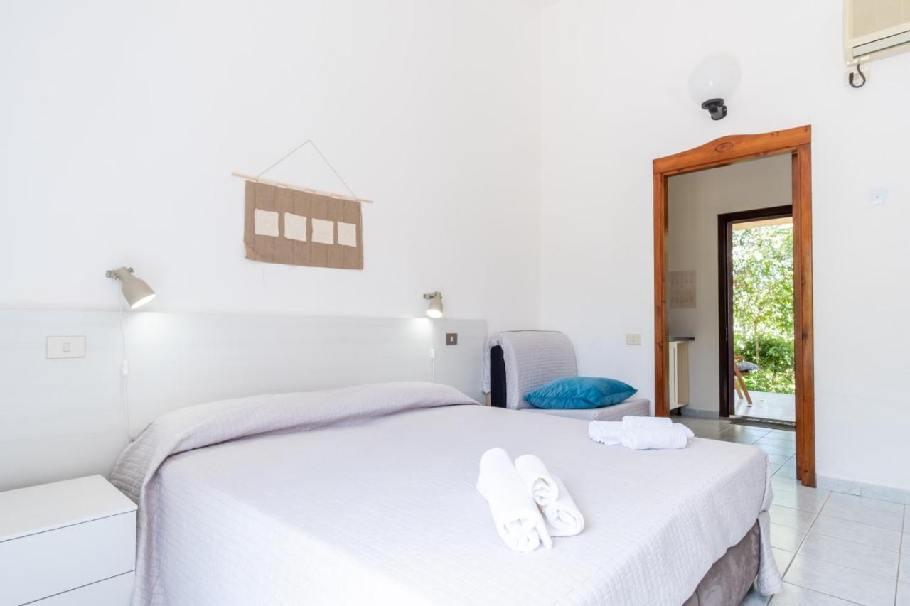 Residence Cort'E Accas Bari Sardo Exterior photo