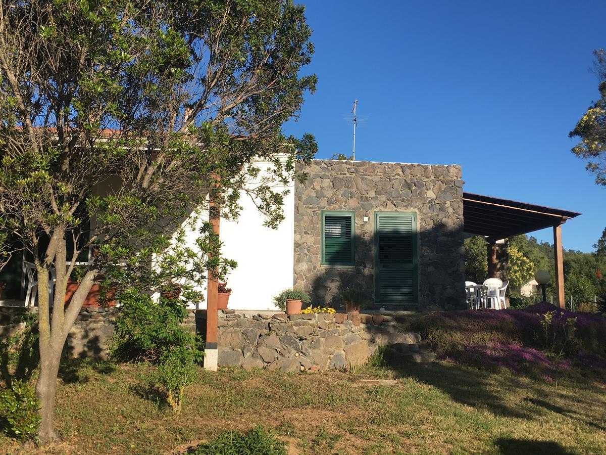 Residence Cort'E Accas Bari Sardo Exterior photo